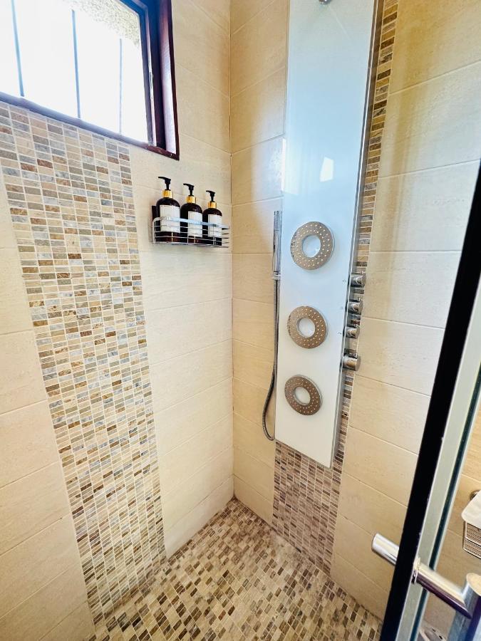 Jabeen'S House Bedroom 1 博藏斯 外观 照片